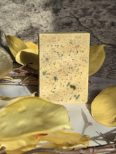 Load image into Gallery viewer, African Black Soap + Sea Moss & Herbs